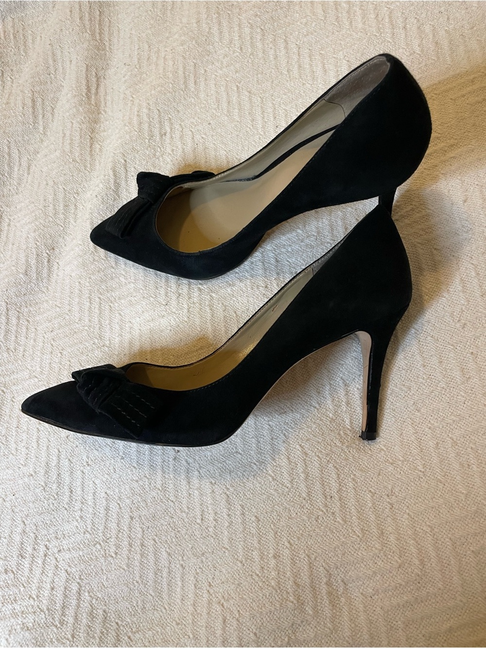 Ann Taylor Black Suede Pointed-Toe Pumps with Bow Accent